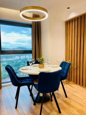 19th floor Apartment